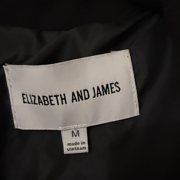 Elizabeth and James Oversized Black Blazer - Picture 3 of 4